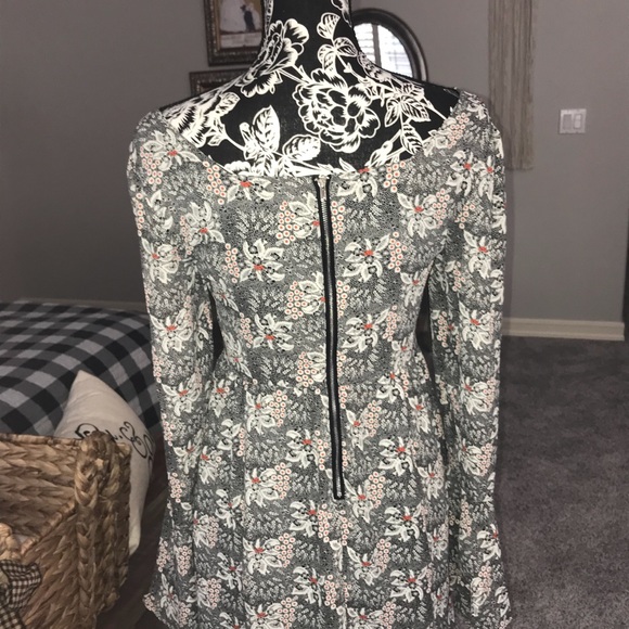 Babydoll style dress from Line and Dot - Picture 3 of 4